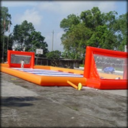 Vodní fotbal a florbal – pronájem atrakcí Vinelan